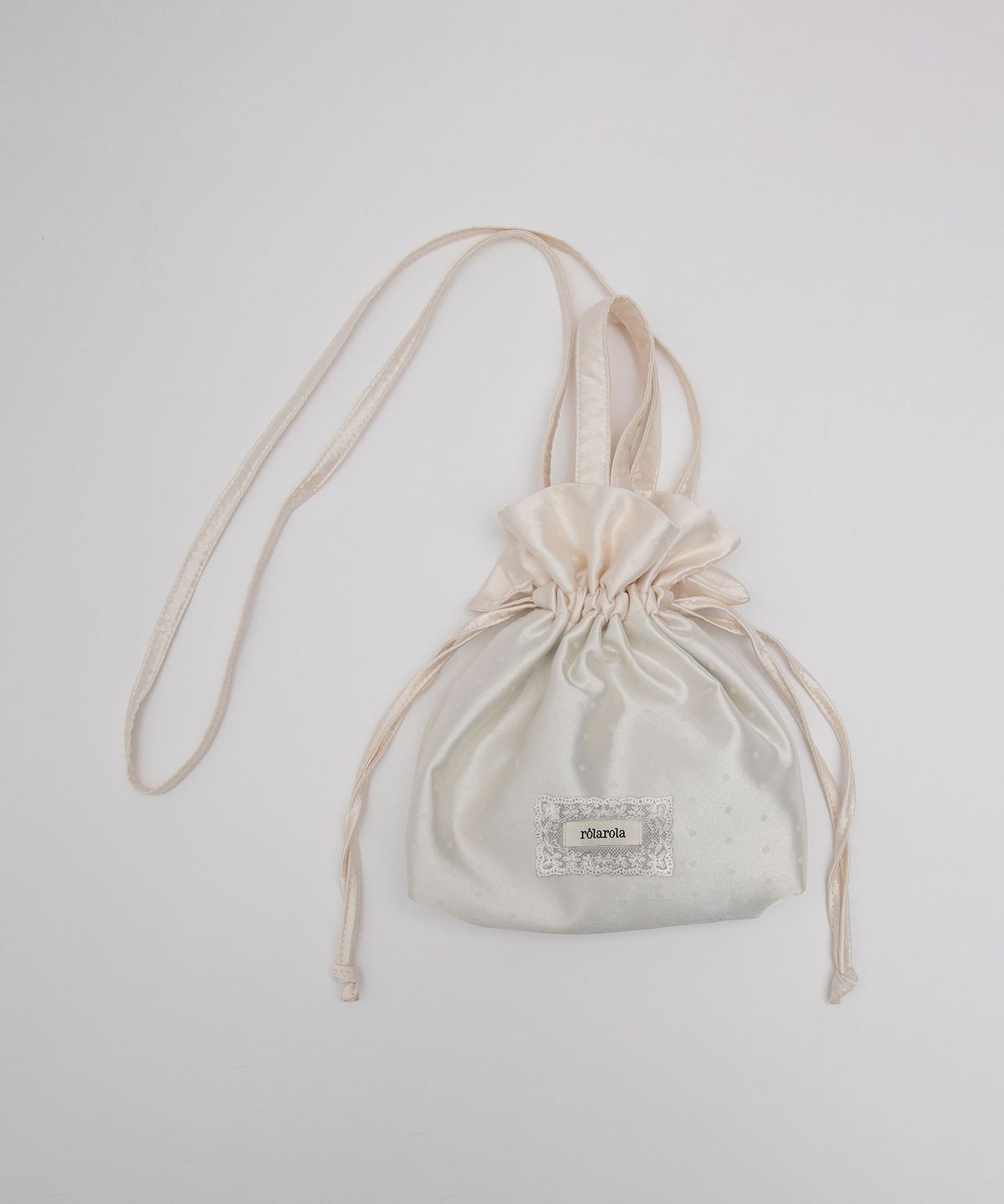 로라로라(ROLAROLA) DOT SATIN BUCKET BAG IVORY