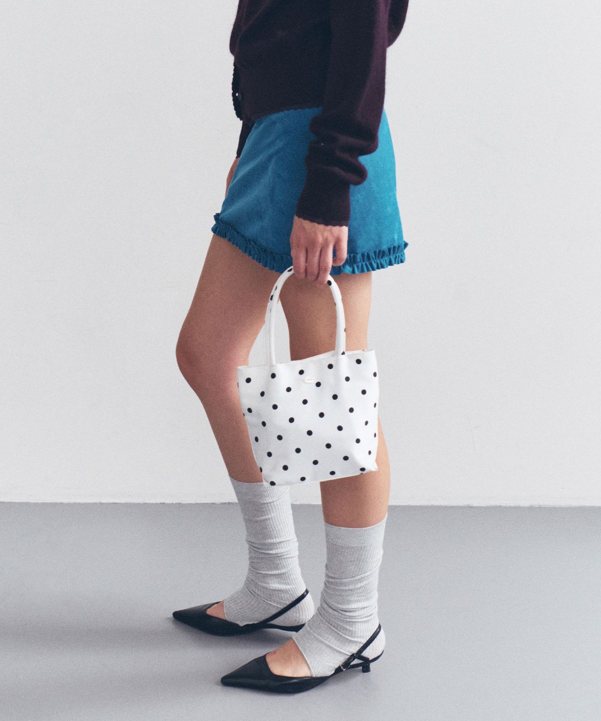 로라로라(ROLAROLA) DOT SATIN MINI TOTE BAG WHITE