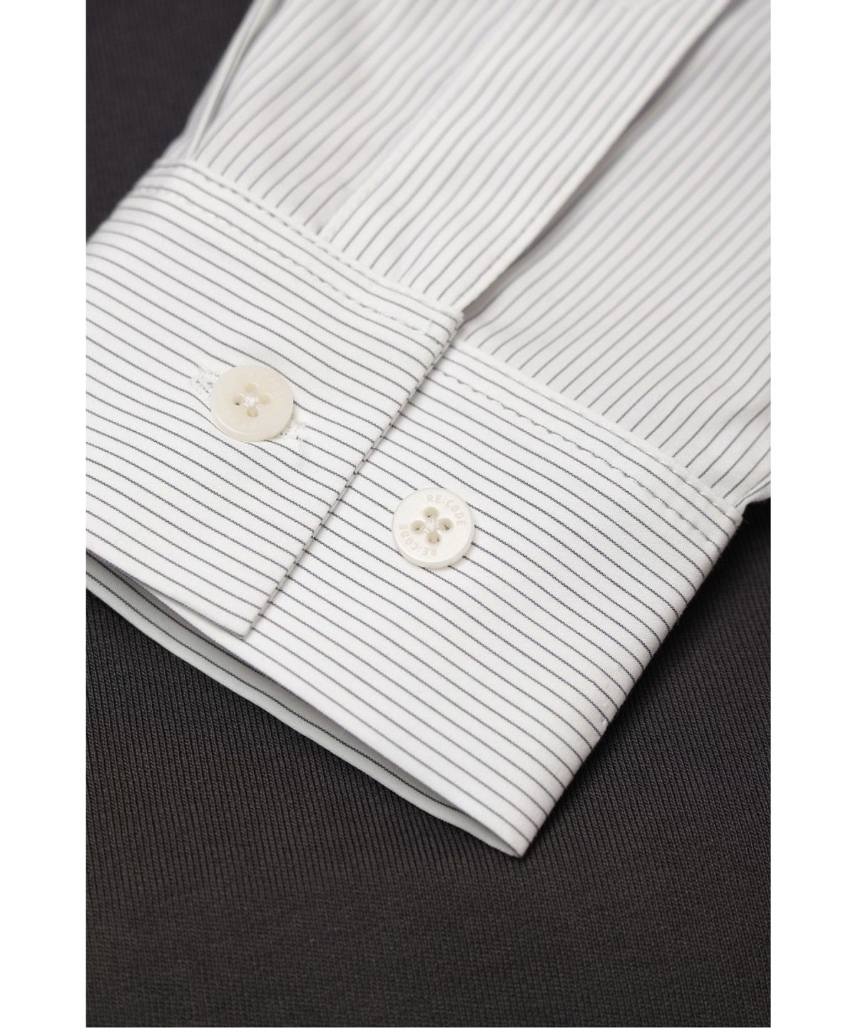 래코드(RECODE) Layered Shirt-Sleeve Tee RQTAA26523GYX