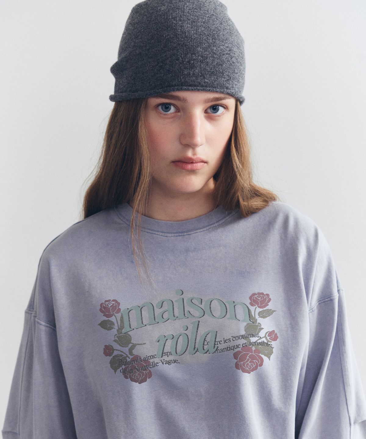 로라로라(ROLAROLA) ROSE PIGMENT GRAPHIC LONG SLEEVE BLUE