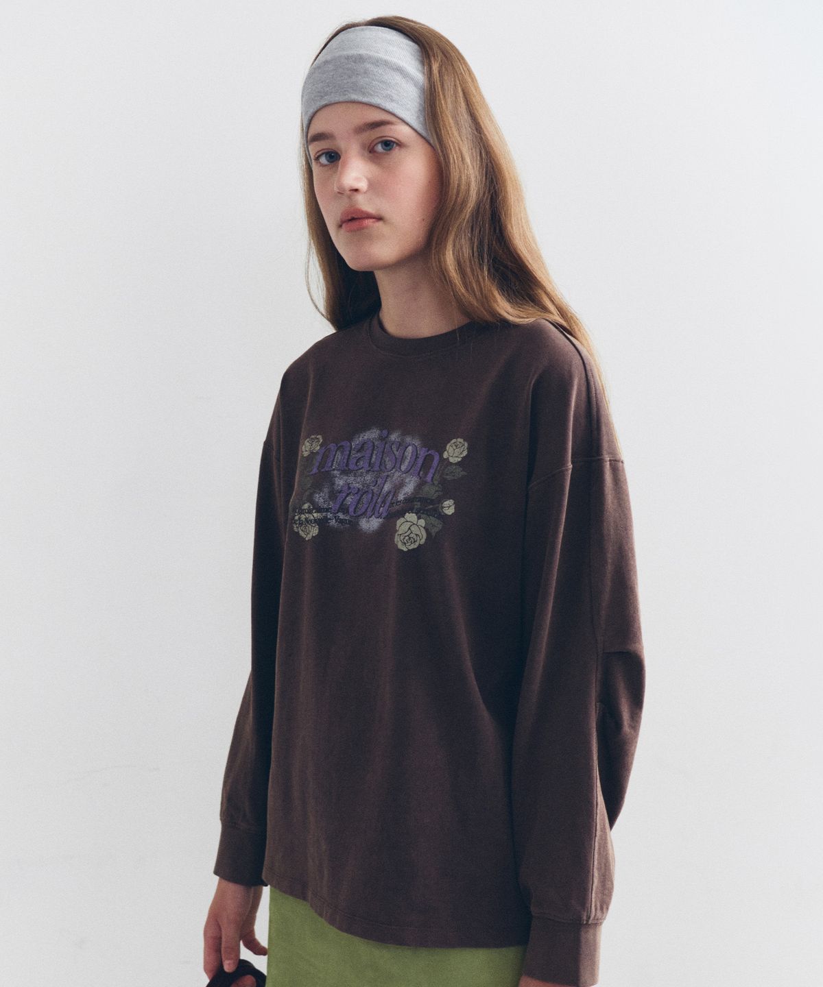 로라로라(ROLAROLA) ROSE PIGMENT GRAPHIC LONG SLEEVE BROWN