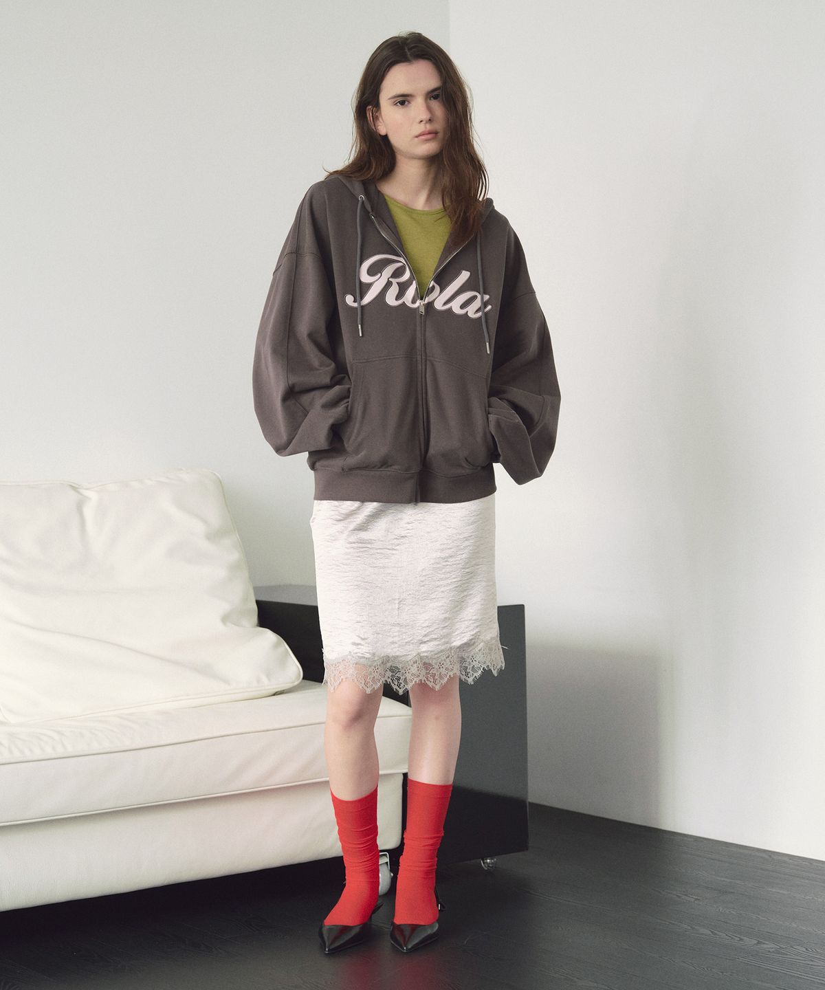 로라로라(ROLAROLA) ROLA PATCH HOOD ZIP UP D/GRAY
