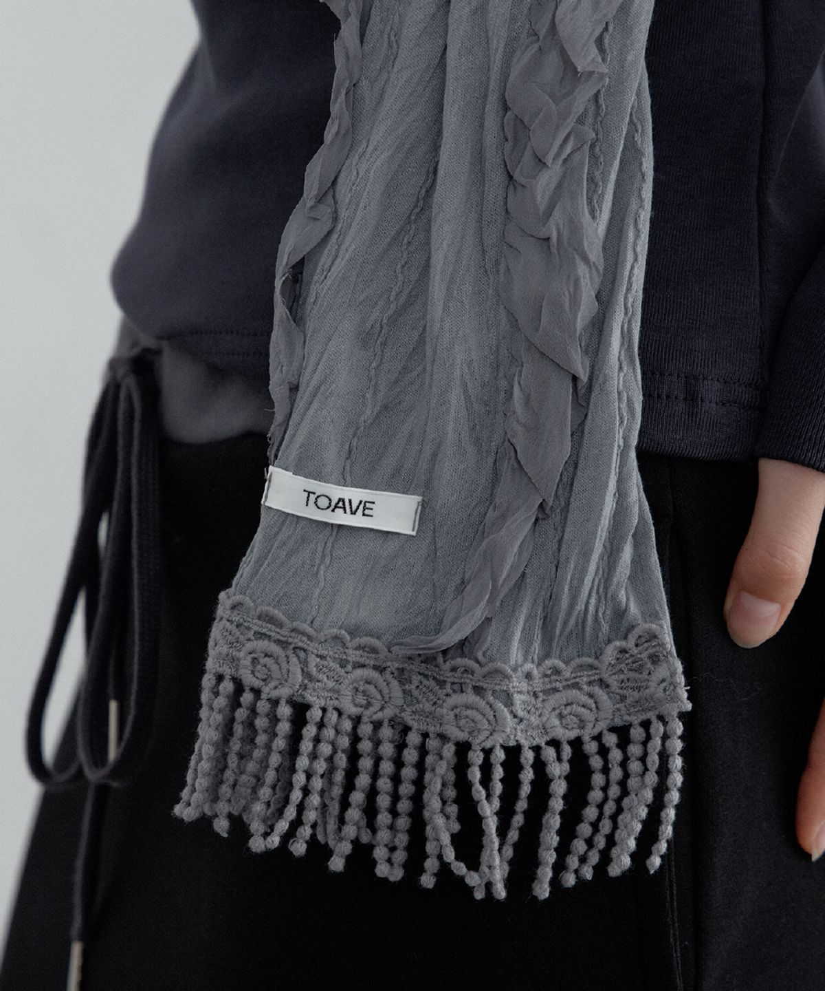 토아베(TOAVE) Muse Fringe Scarf (Gray)