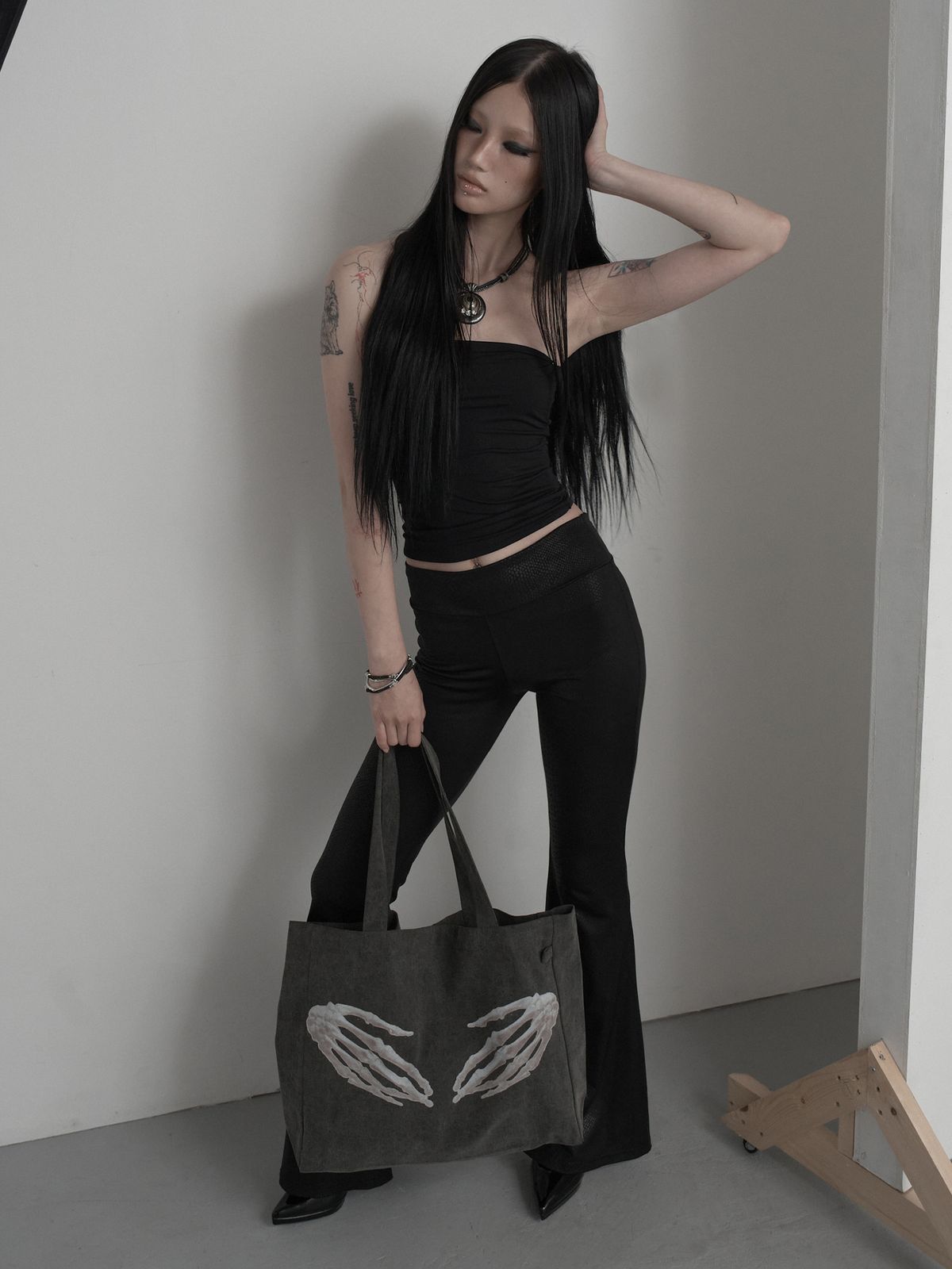 피넛루프(PEANUT LOOP) Specter Eco Bag Charcoal