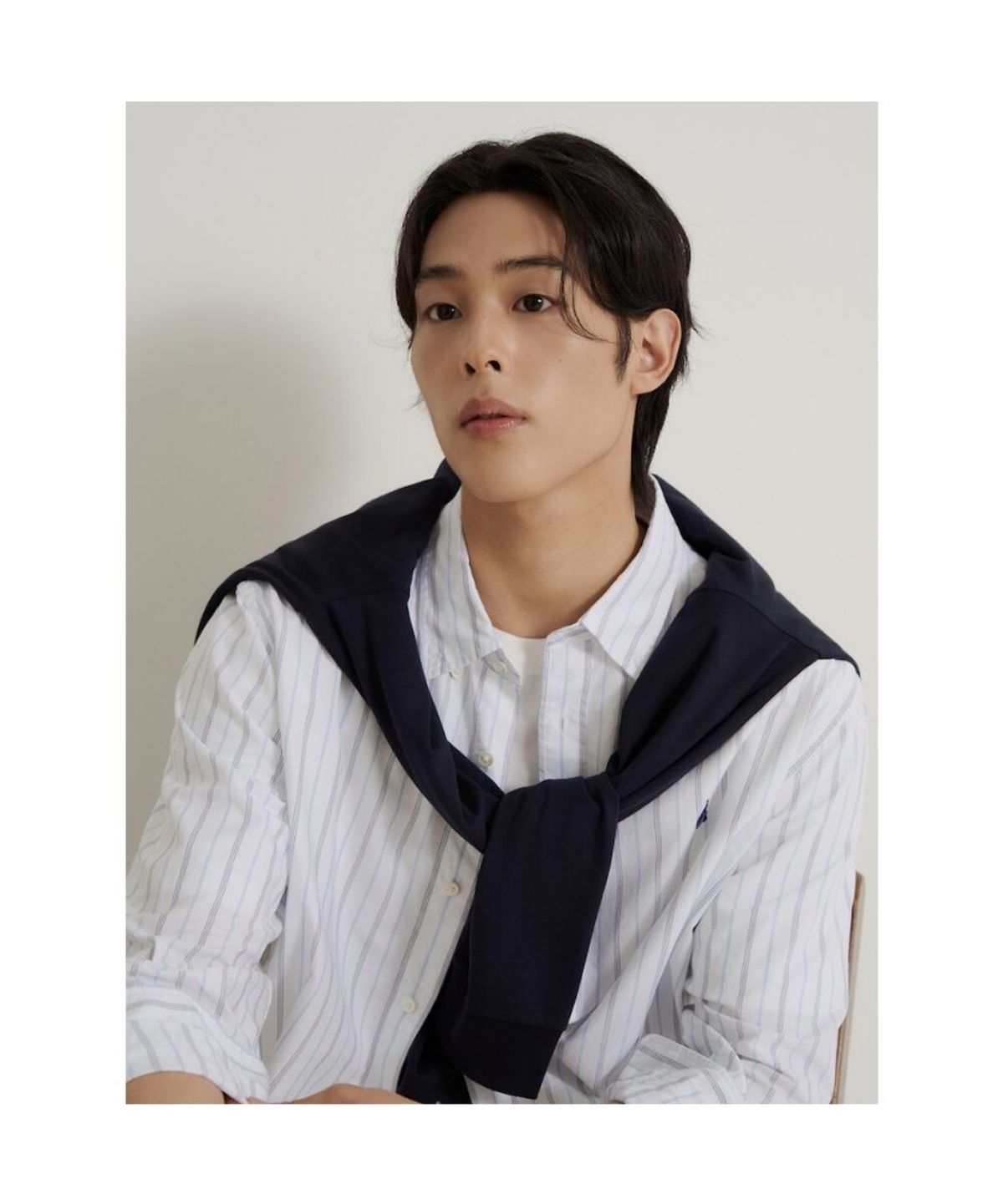 빈폴 멘(BEANPOLE MEN) 옥스퍼드 변형 스트라이프 셔츠  화이트