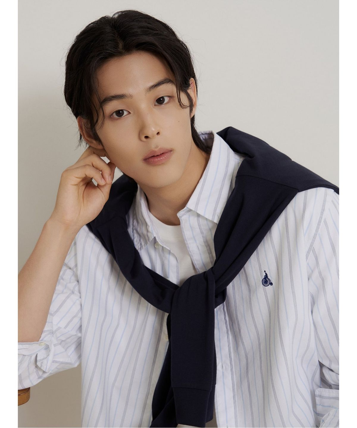 빈폴 멘(BEANPOLE MEN) 옥스퍼드 변형 스트라이프 셔츠  화이트