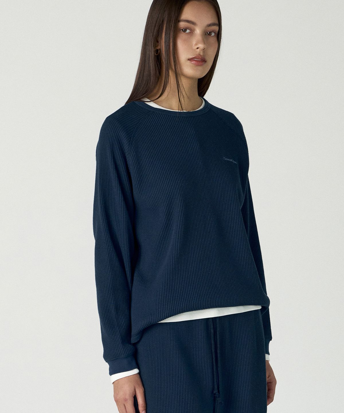 아웃도어 보이스(OUTDOOR VOICES) WAFFLE RAGLAN LONG SLEEVE TEE (MELANGE GRAY)