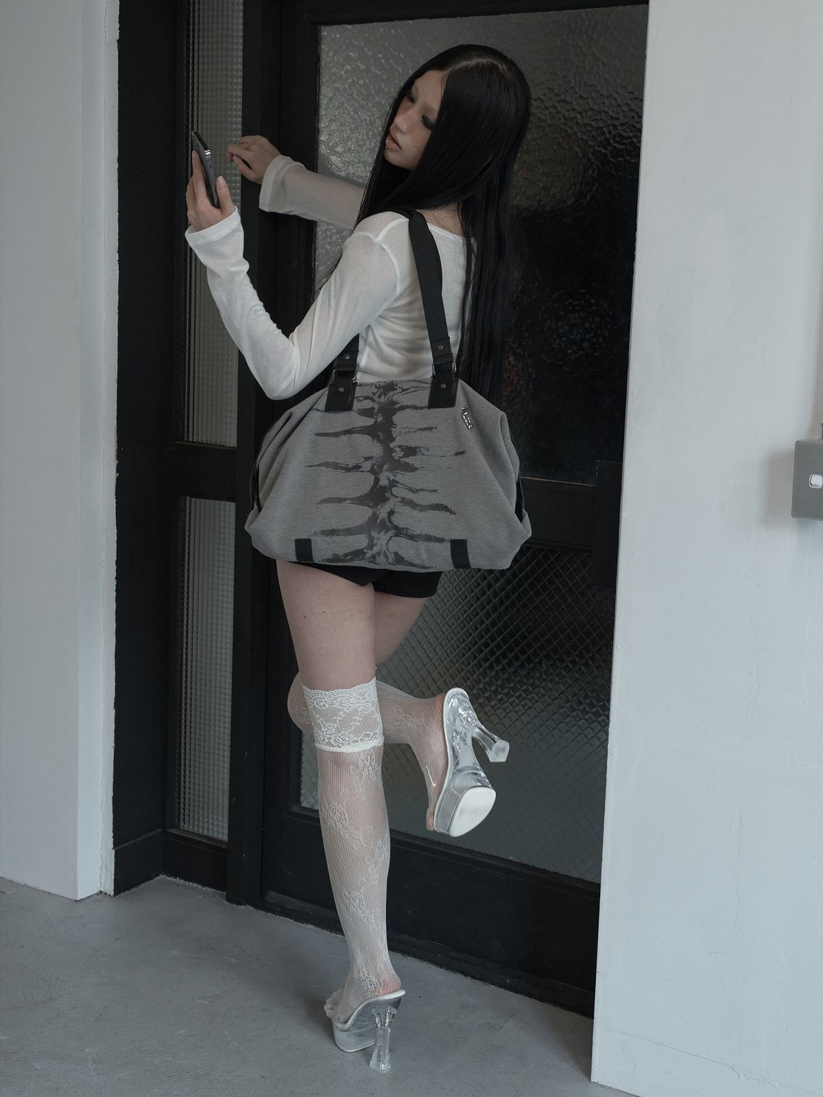 피넛루프(PEANUT LOOP) Spine Printed bag Gray