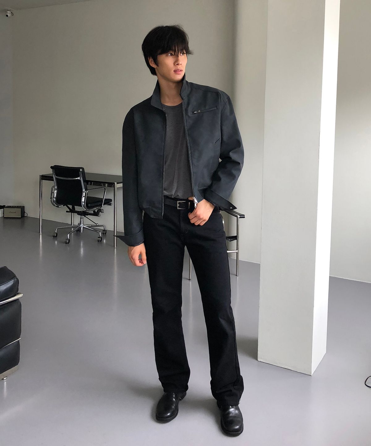 데이(THEY) 스웨이드 레더 카라 블루종 자켓_BLACK