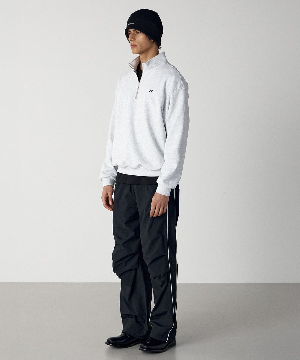 아웃도어 보이스(OUTDOOR VOICES) OV LOGO QUARTER ZIP SWEATSHIRT (LIGHT HEATHER GRAY)