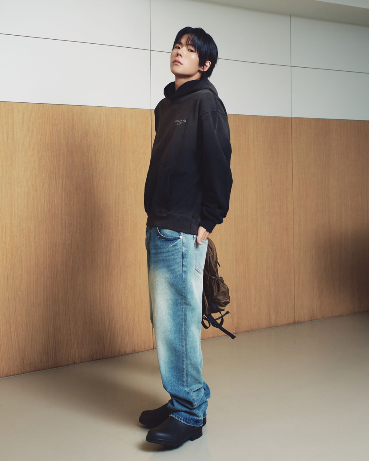 아크메드라비(ACME DE LA VIE) LASER BORDER LINE BASIC LOGO WASHING HOODIE