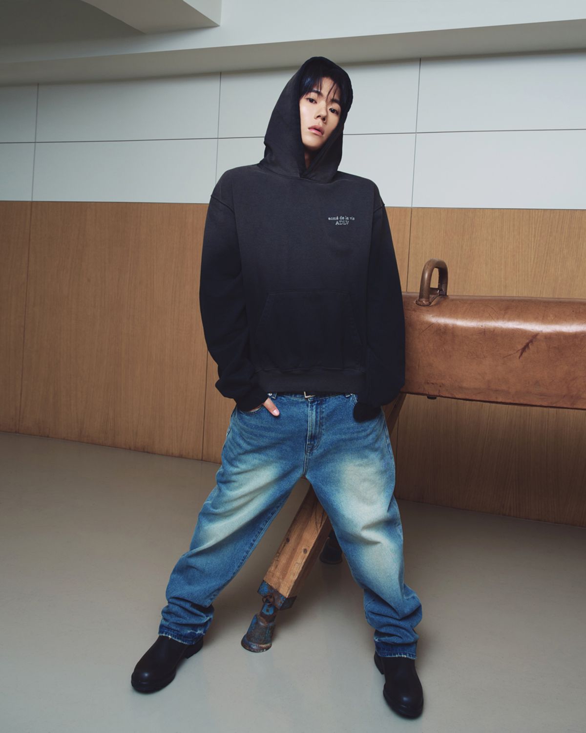 아크메드라비(ACME DE LA VIE) LASER BORDER LINE BASIC LOGO WASHING HOODIE