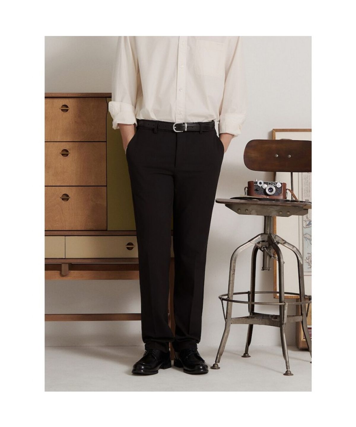 빈폴 멘(BEANPOLE MEN) 폴리 혼방 클래식핏 슬랙스  브라운