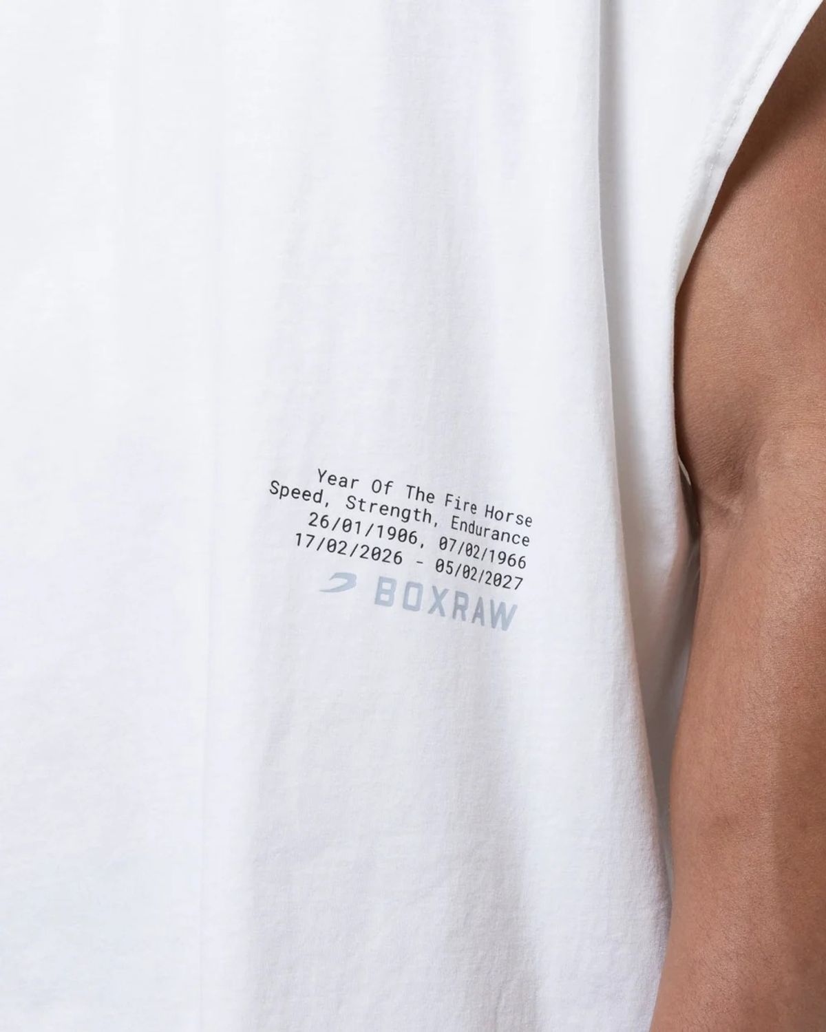 복스로(BOXRAW) 스파링 클럽 파이어 호스 오버사이즈 탱크탑 BXRW-SCGTK [아이보리]