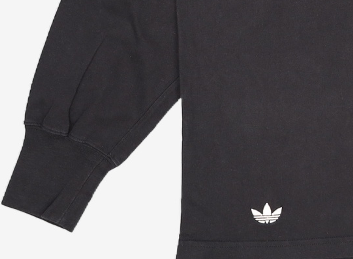 아디다스(ADIDAS) 아디컬러 Neuclassics 긴팔 티 HR8697 L