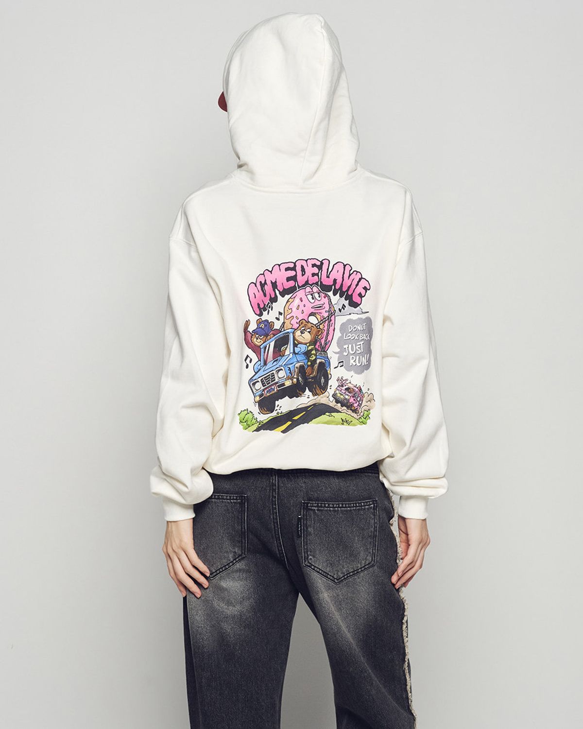 아크메드라비(ACME DE LA VIE) DONUT CHASING HOODIE