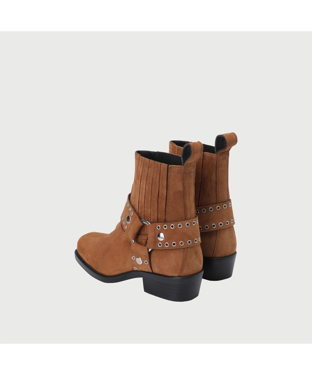 이로 우먼(IROWOMEN) BOYLLE SUEDE 스퀘어 부츠 IS3AW25101CMX