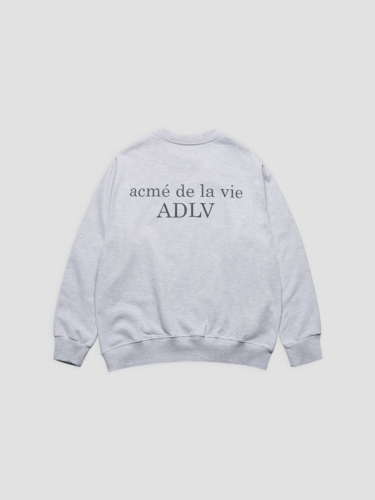 아크메드라비(ACME DE LA VIE) BASIC LOGO STANDARD SWEATSHIRT