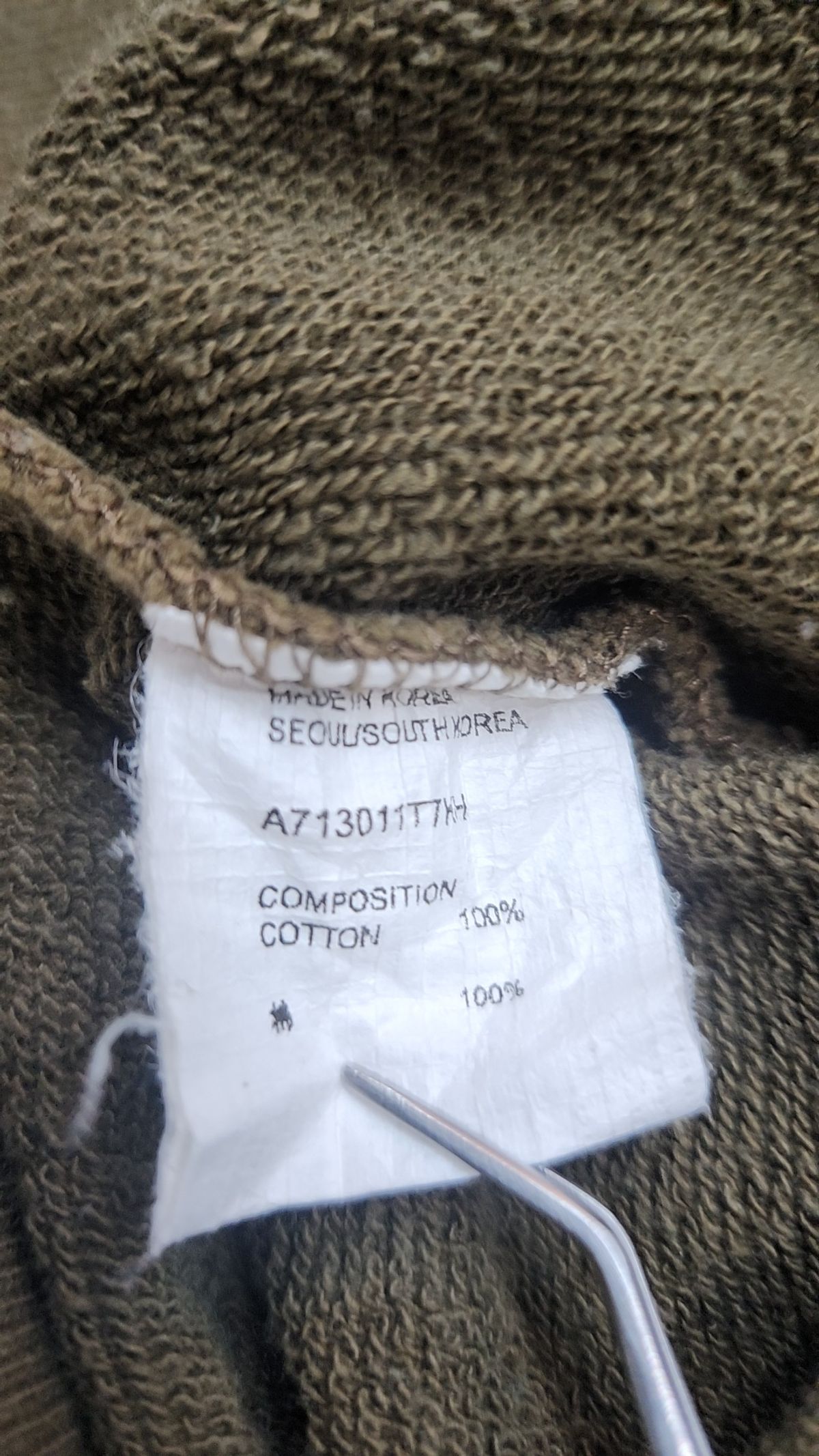애티클(ATICLE) EARPHONES HOLE SWEATSHIRTS FREE