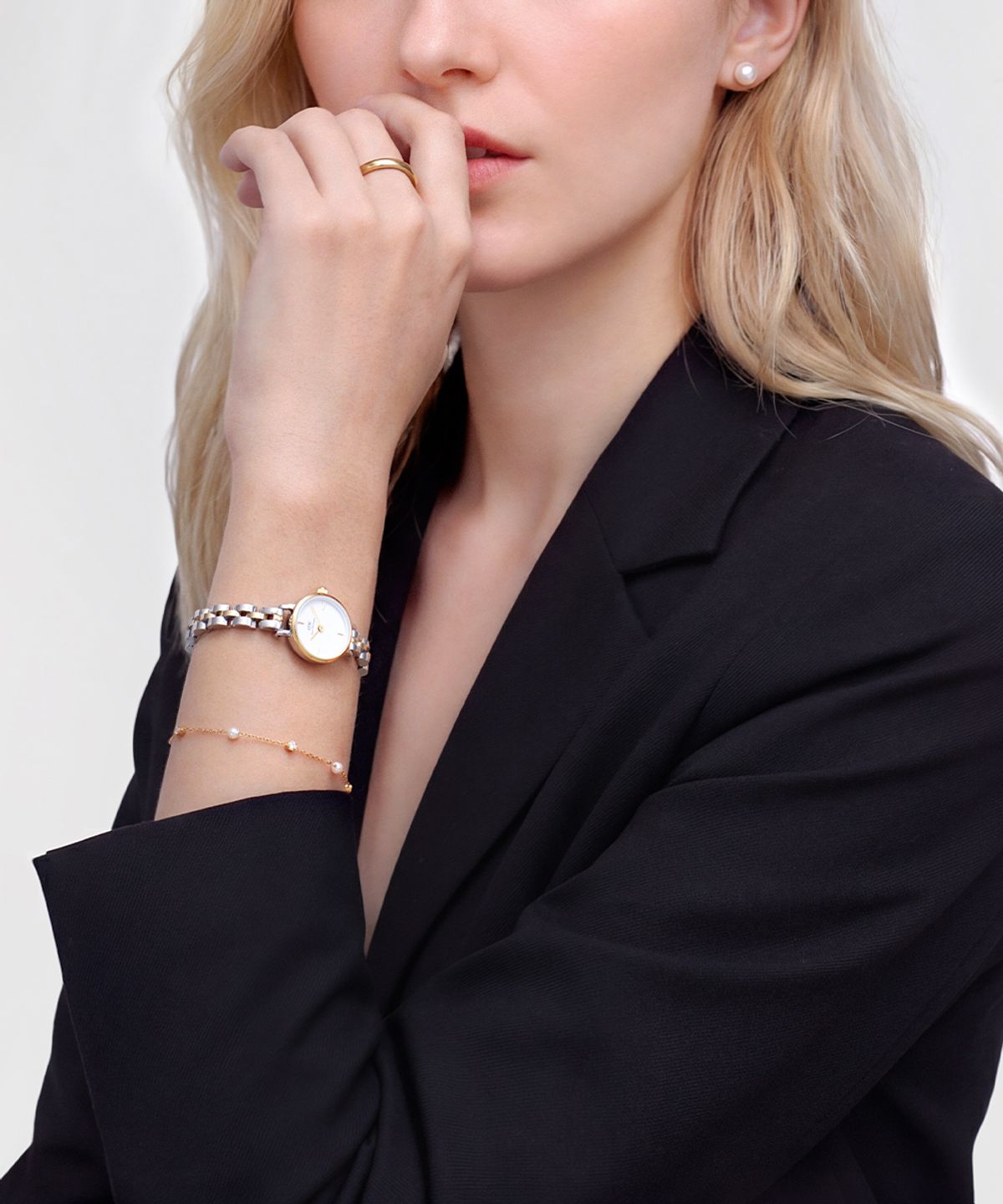 다니엘 웰링턴(DANIEL WELLINGTON) Petite Mini Arch 3-link 투톤 여자시계 실버/골드