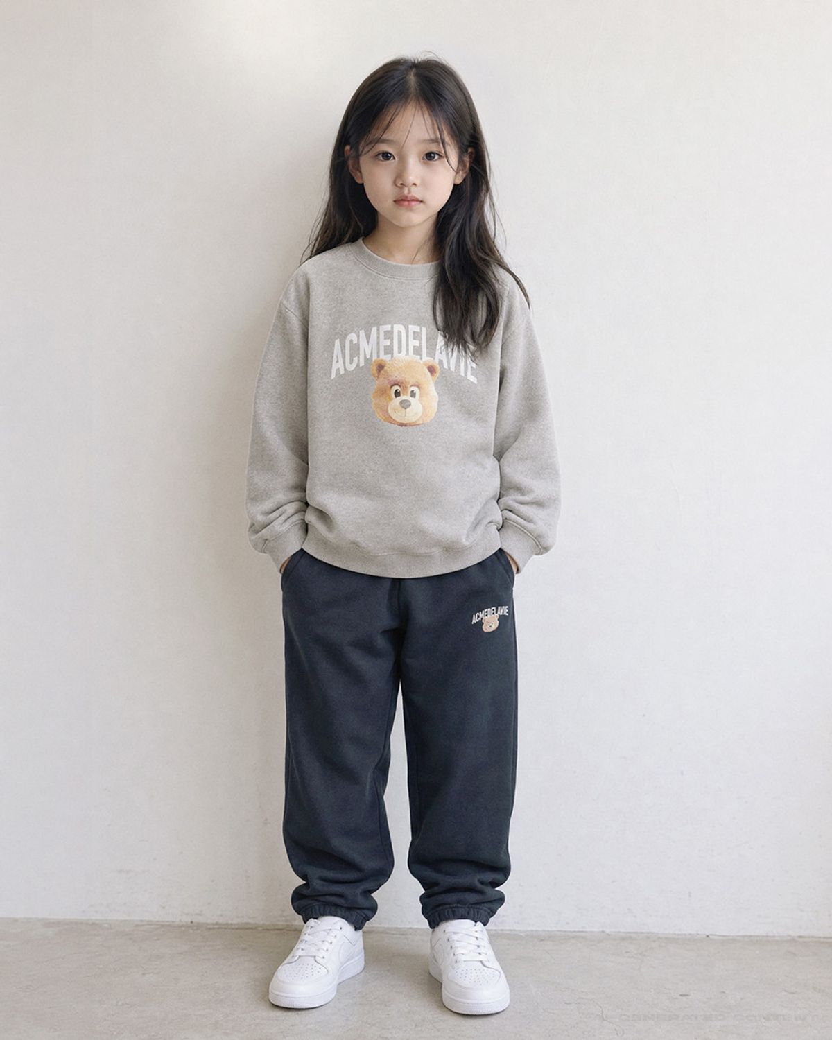 아크메드라비 키즈(acmedelaviekids) KIDS AUTHENTIC AC BEAR FACE JOGGER PANTS