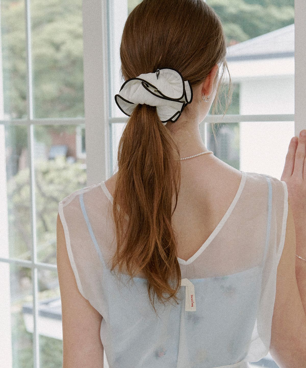 세인트스코트런던(ST.SCOTT LONDON) Two-Tone Line Pleated Hair Scrunchie / STH8R1116