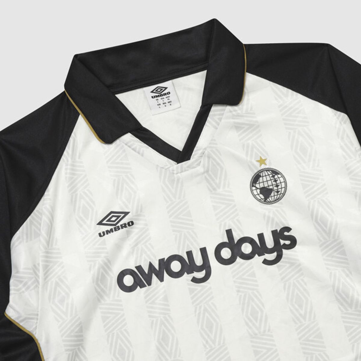 엄브로(UMBRO) NQ 패널 배색 반팔 저지 화이트 UR311CRJ83