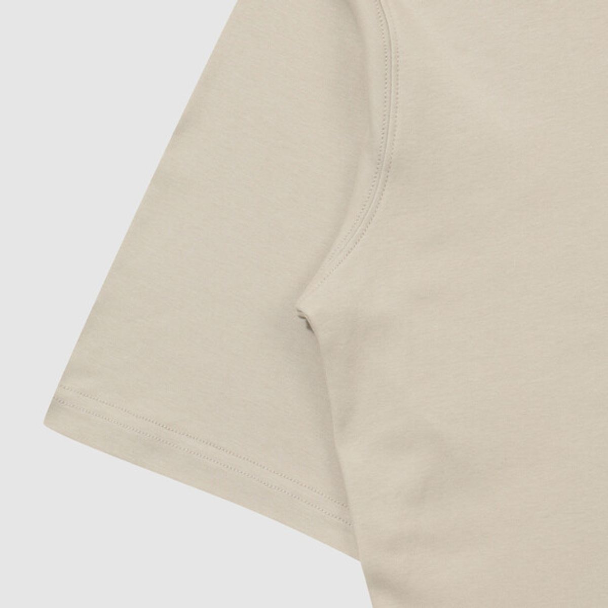 엄브로(UMBRO) NQ AWAY DAYS 그래픽 반팔 티셔츠 베이지 UR311CRS81
