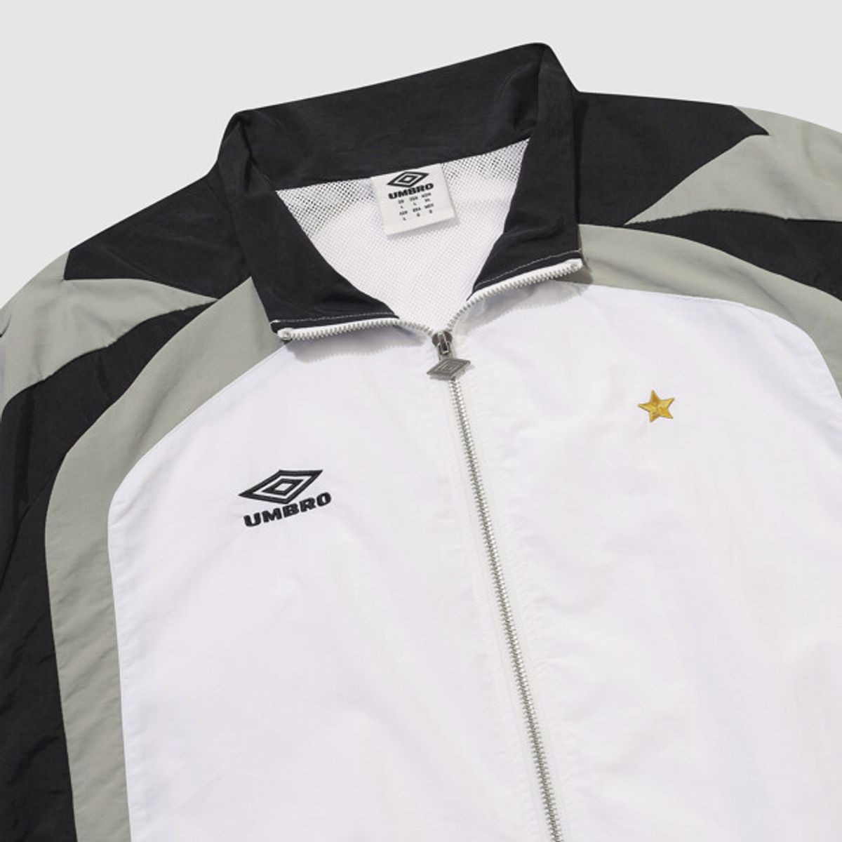 엄브로(UMBRO) NQ 릴렉스 트랙자켓 블랙 UR311CJK81