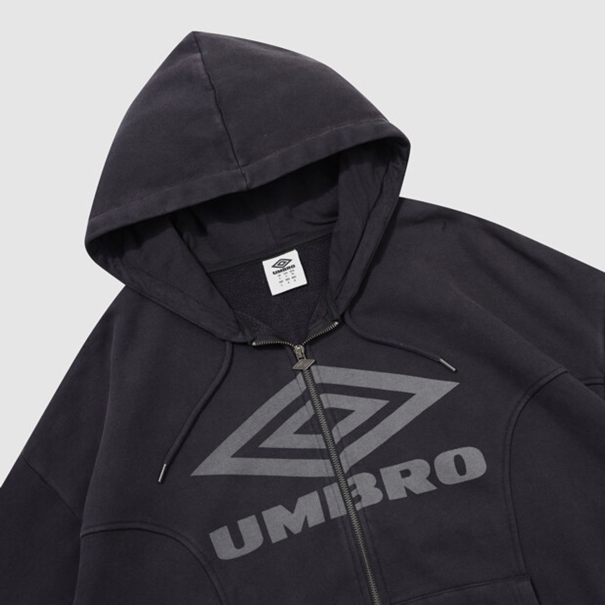 엄브로(UMBRO) NQ 워시드 후드 집업 챠콜 UR411CFTO1