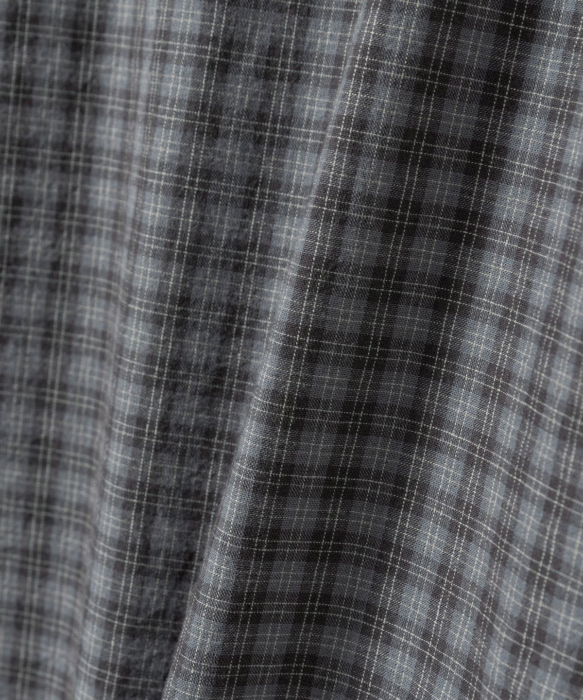 넌블랭크(NONBLANK) 일레귤러 패널 체크 LS 셔츠_BLUISH GREY