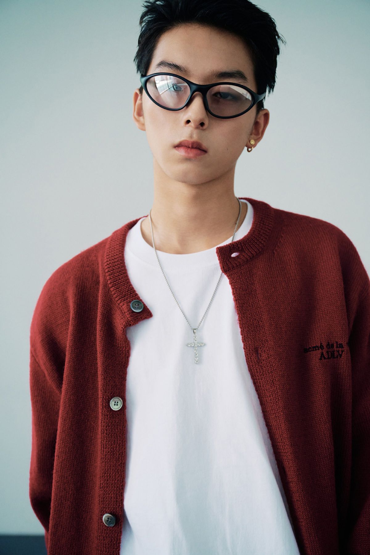 아크메드라비(ACME DE LA VIE) SOLID CREW NECK BASIC CARDIGAN