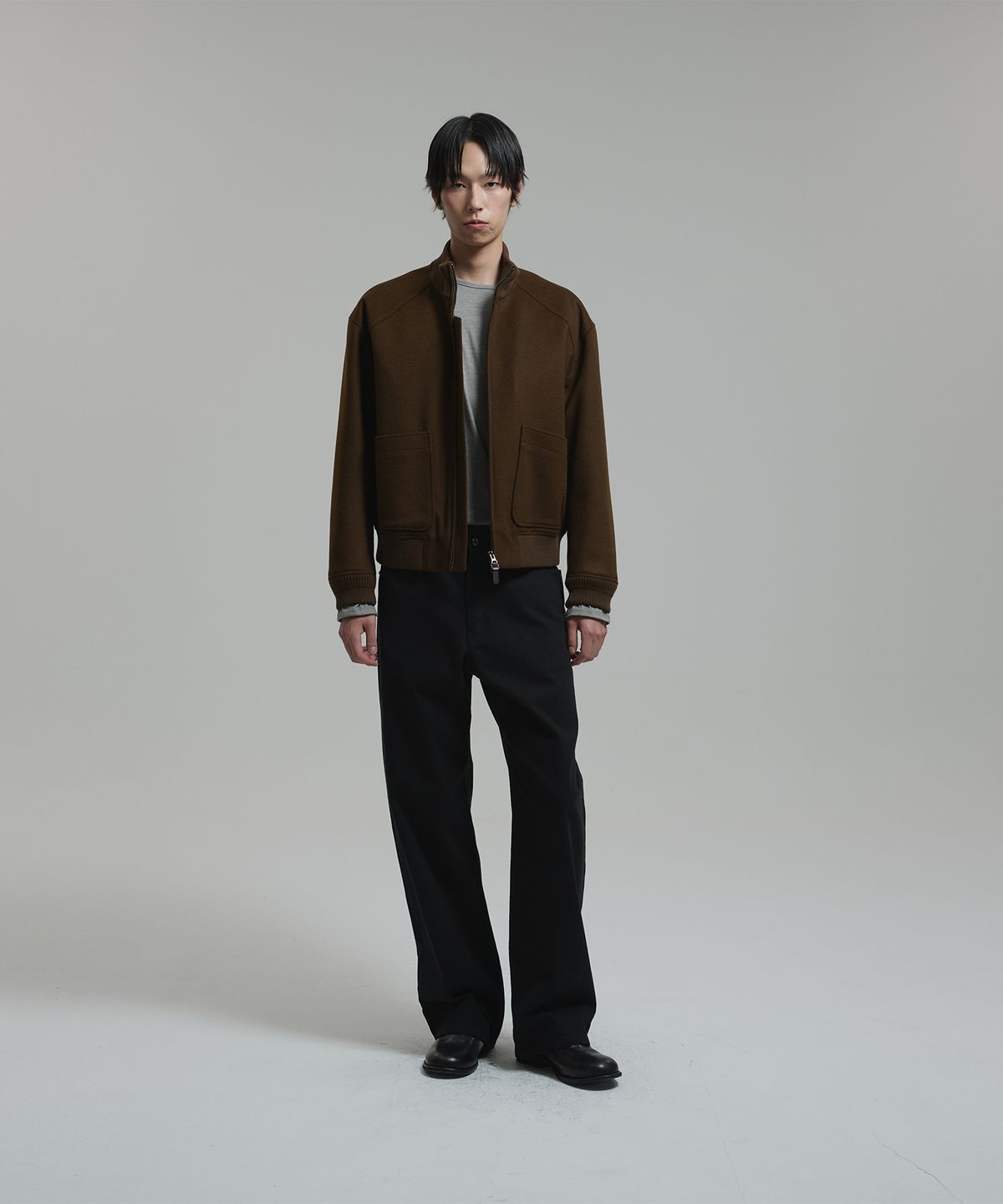 넌블랭크(NONBLANK) 웨일 워시드 커브드 팬츠_BLACK