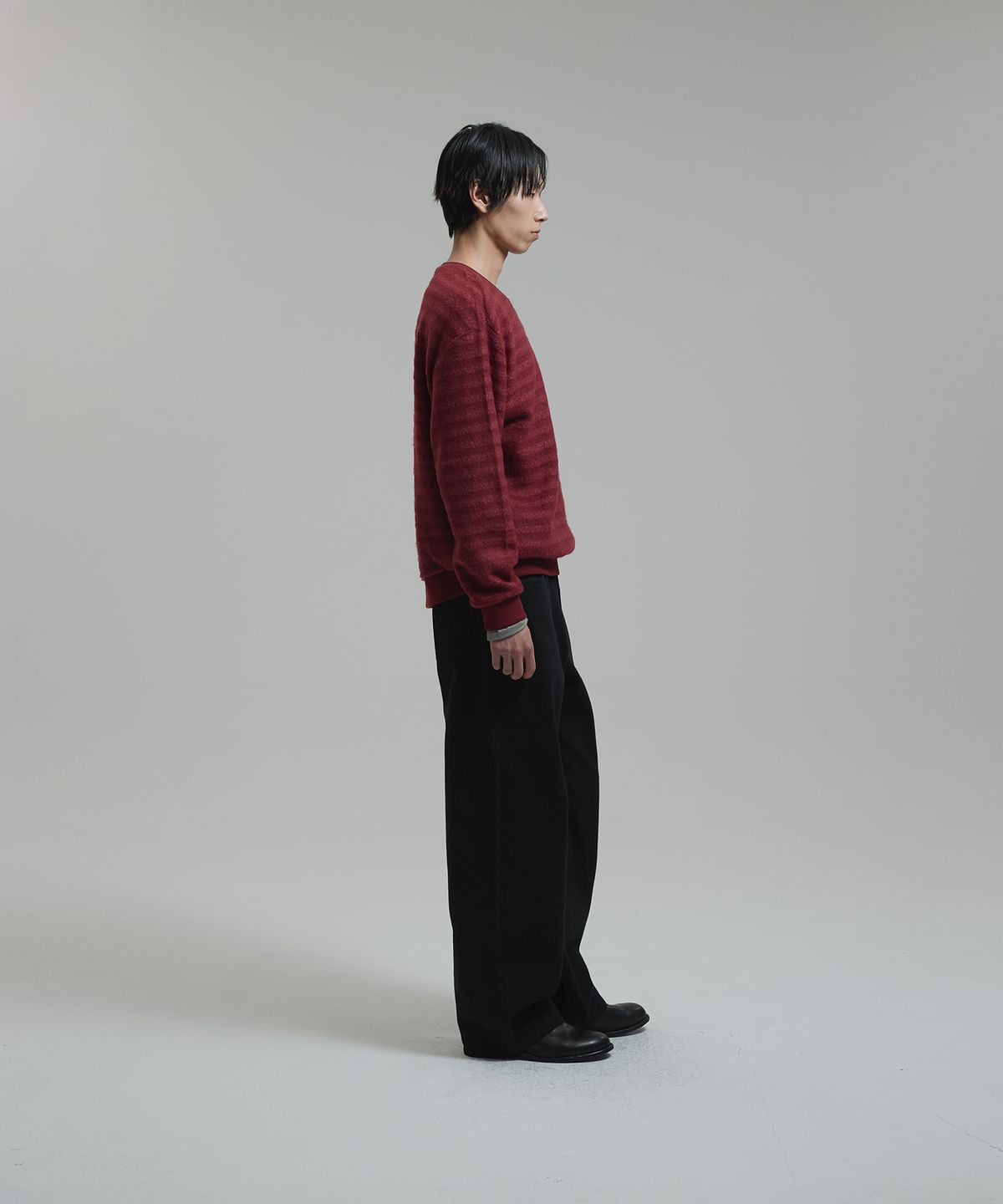 넌블랭크(NONBLANK) 헤어리 스트라이프 V넥 LS 티셔츠_RED