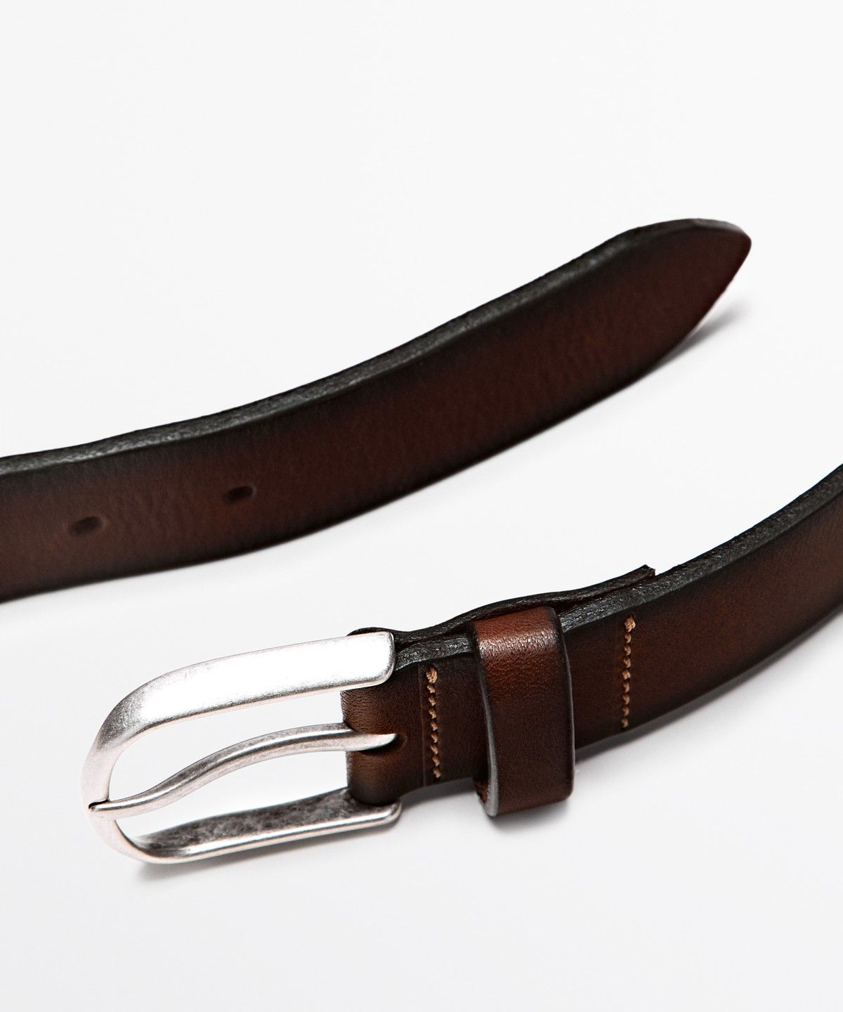 마시모두띠(MASSIMO DUTTI) 쉐이드 나파 가죽 벨트