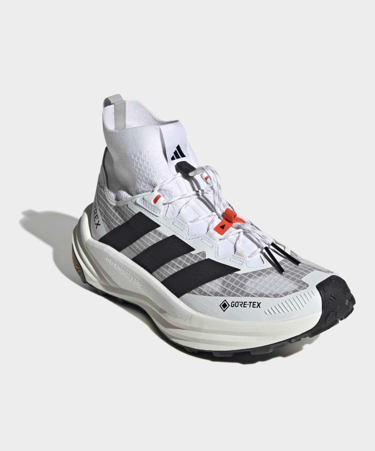 아디다스(ADIDAS) 테렉스 프리하이커 3 울트라 고어텍스 M - 화이트:블랙 / KI8263