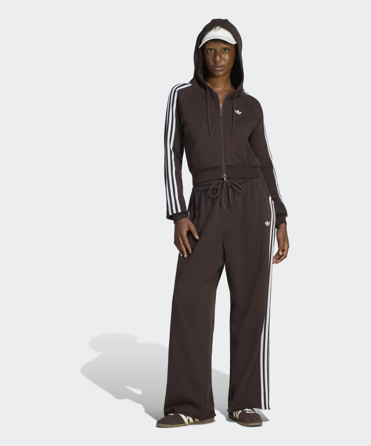 아디다스(ADIDAS) 그래픽 쇼츠 프론트 집 트랙탑 - 아우라커피 / LE8320