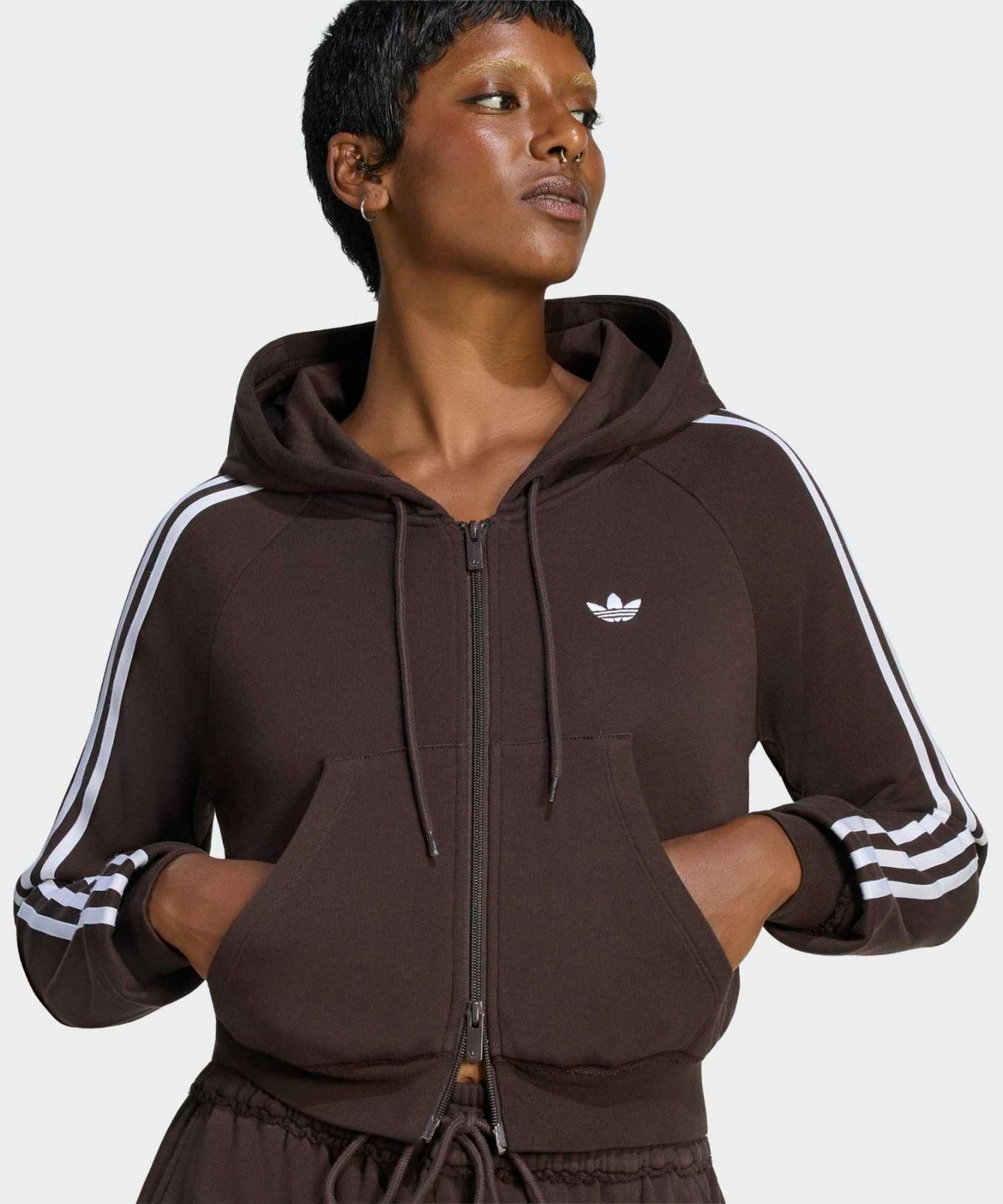 아디다스(ADIDAS) 그래픽 쇼츠 프론트 집 트랙탑 - 아우라커피 / LE8320