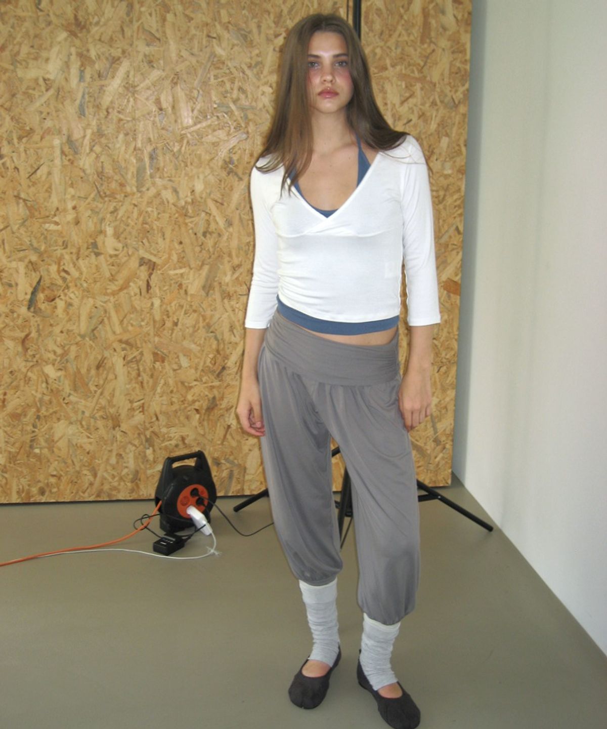 아수라(ASURA) 3/4 SLEEVES WRAP T (IVORY)