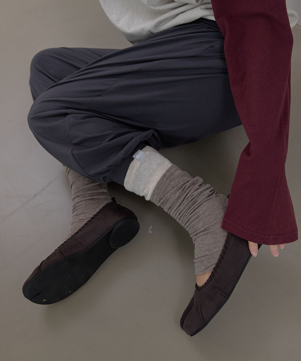 아수라(ASURA) ANGORA LEG WARMER (BEIGE)