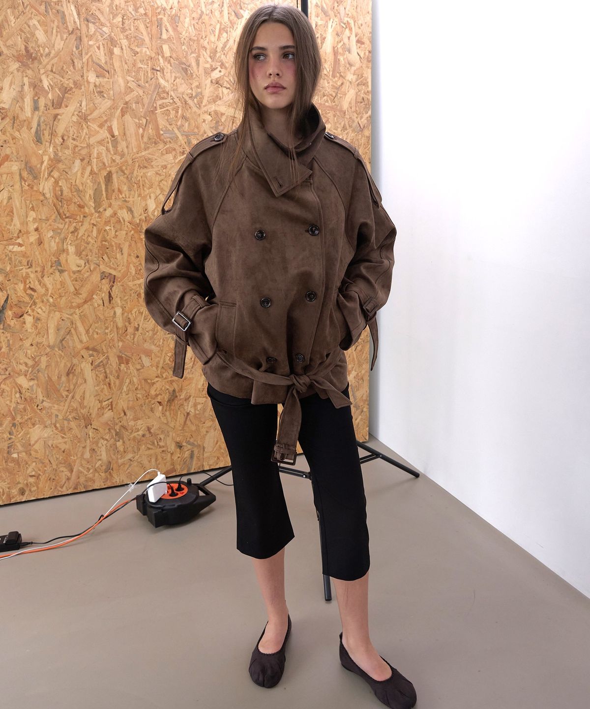 아수라(ASURA) AUTHENTIC TRENCH SUEDE JACKET (BROWN)