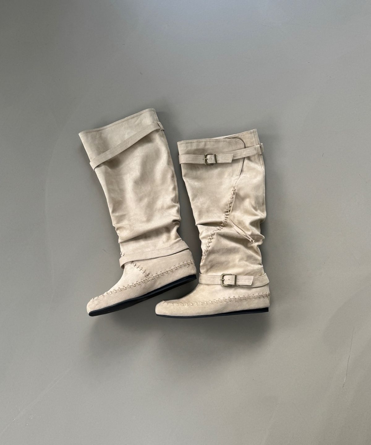 아수라(ASURA) BRAID SUEDE BOOTS (BEIGE)