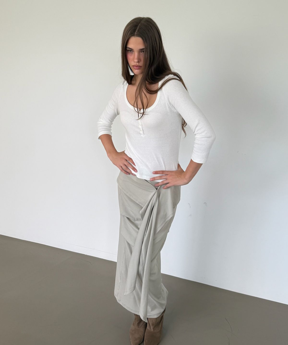 아수라(ASURA) COTTON HENLEY MID SLEEVE T (VINTAGE IVORY)