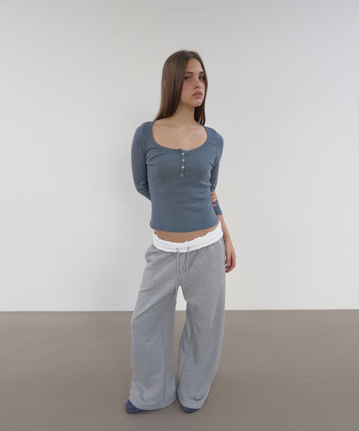 아수라(ASURA) ESSENTIAL FOLD PANTS (MELANGE GREY)