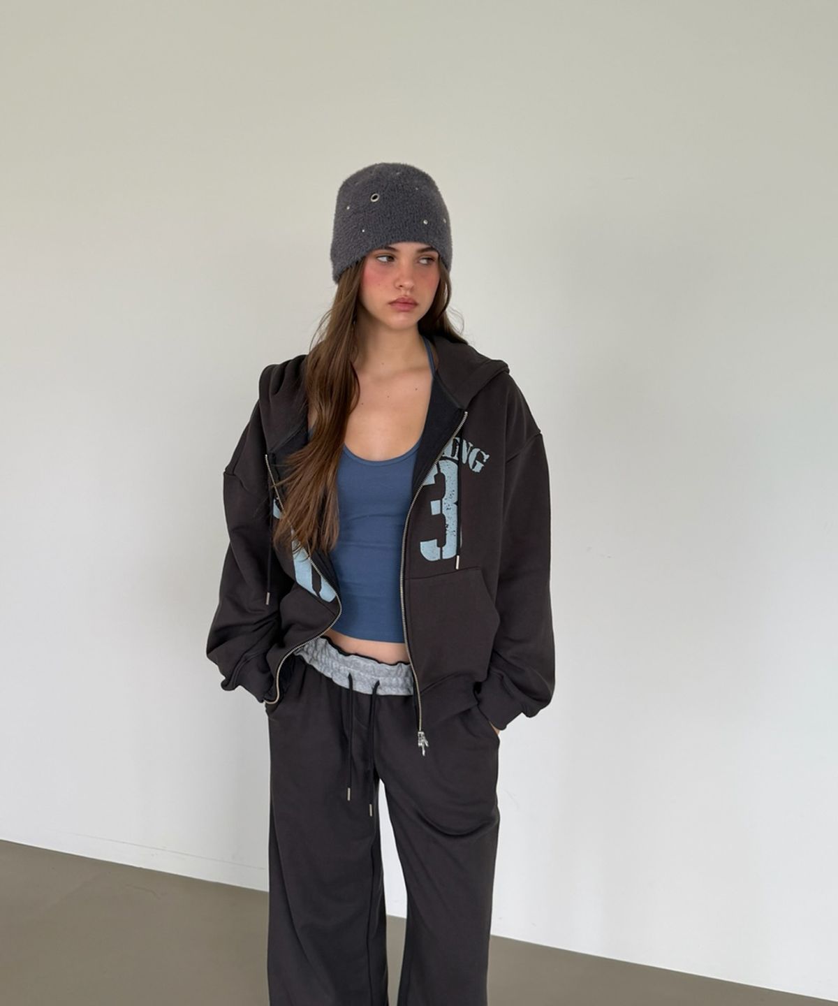 아수라(ASURA) ESSENTIAL HOOD ZIP-UP (CHARCOAL)