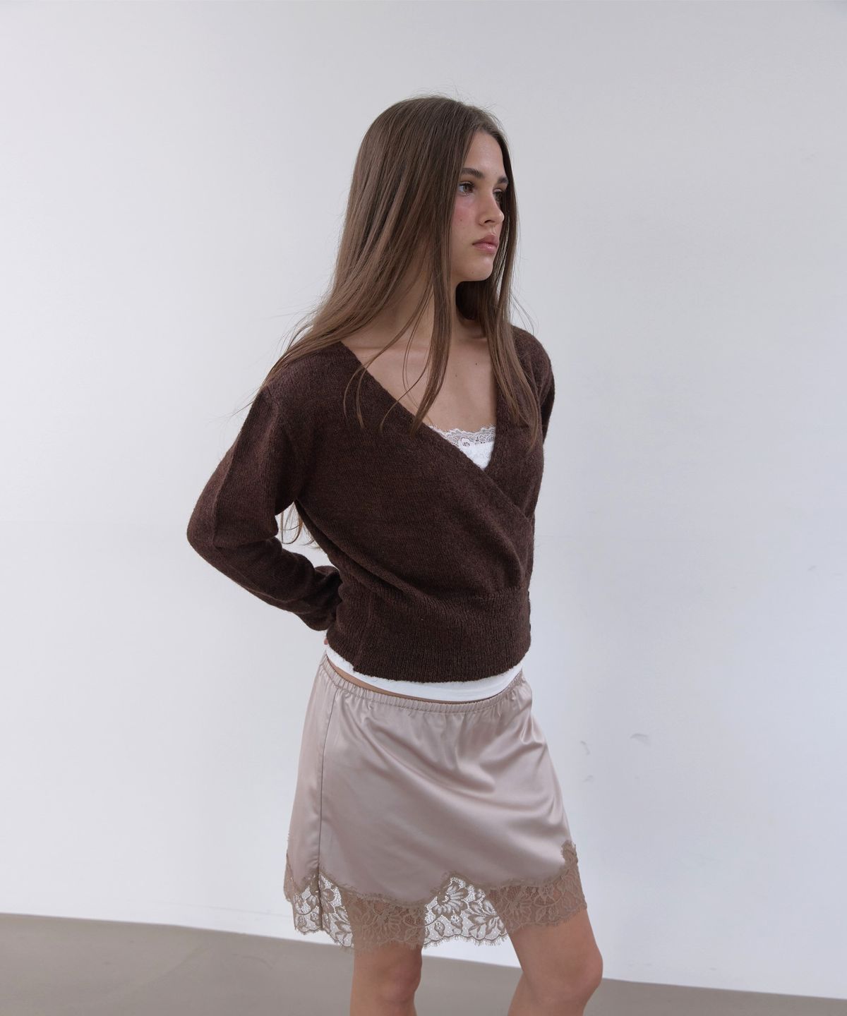 아수라(ASURA) LACE SATIN BAND SKIRT (BEIGE)
