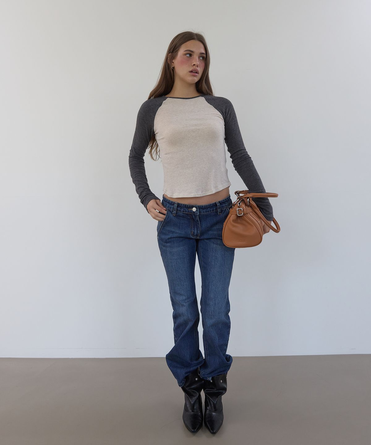 아수라(ASURA) LOW-RISE BOOTCUT JEANS (DEEP BLUE)