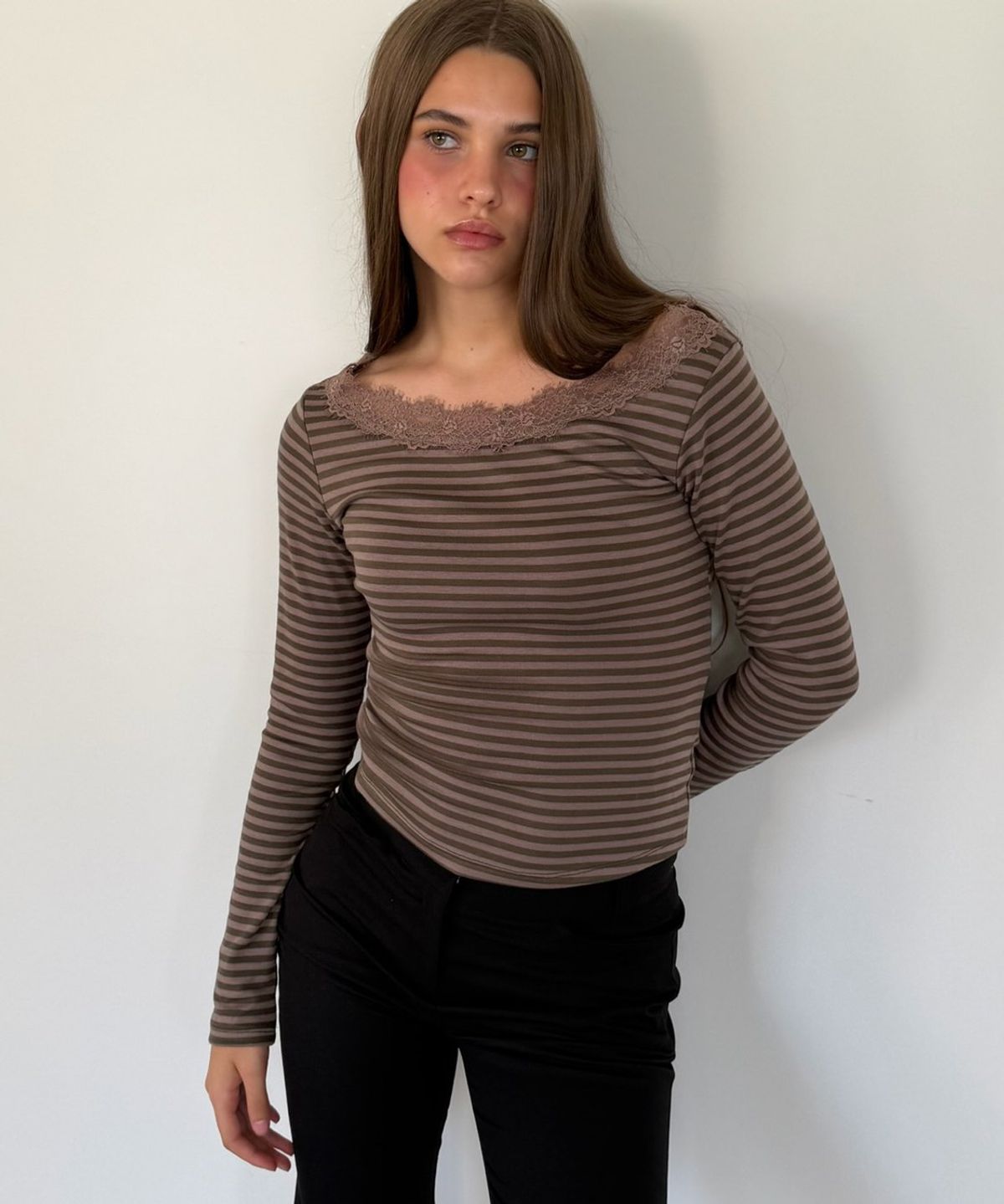 아수라(ASURA) NECK LACE LONG SLEEVE T (KHAKI+BROWN STRIPE)