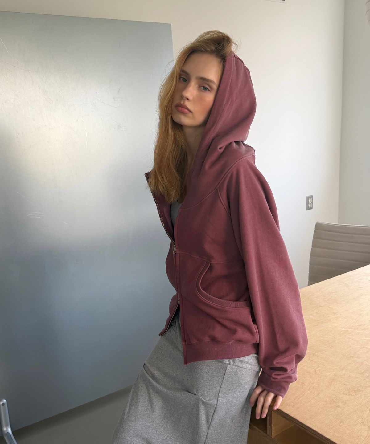 아수라(ASURA) PIGMENT ZIP HOODIE (BRICK)
