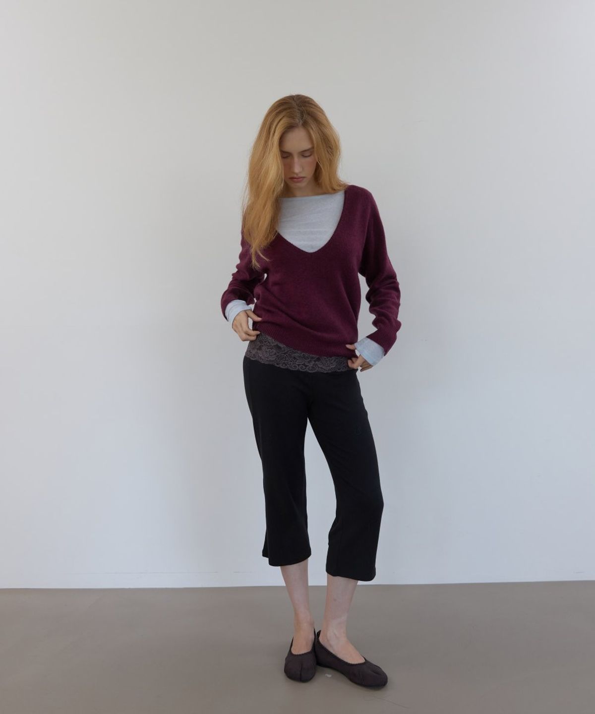 아수라(ASURA) PURE WOOL DEEP V KNIT (DARK PURPLE)